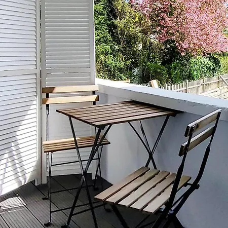 Apartament Suedwind - Beautiful Premium With 1 Bedroom Near Rhine Falls & Zurich Airport In